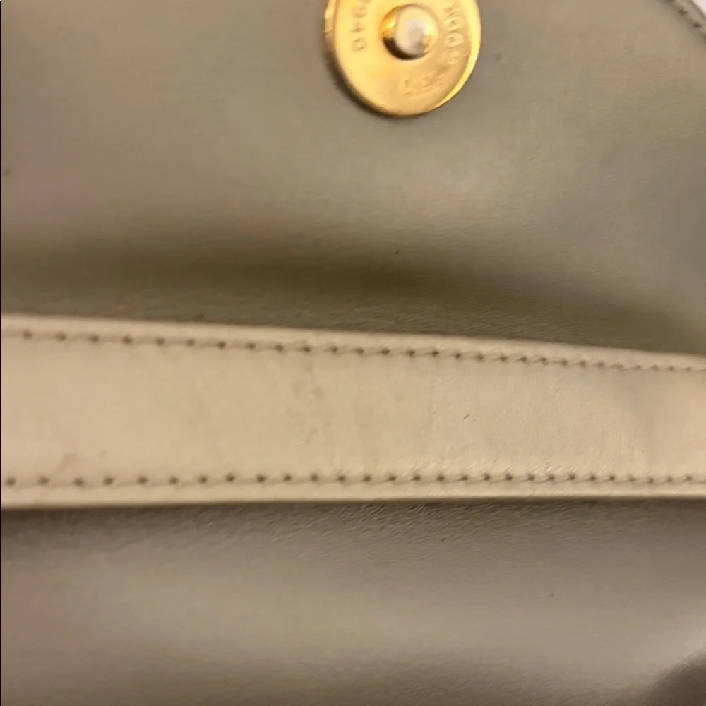Vintage Liz Claiborne leather Gold Women's Crossbody Bag.